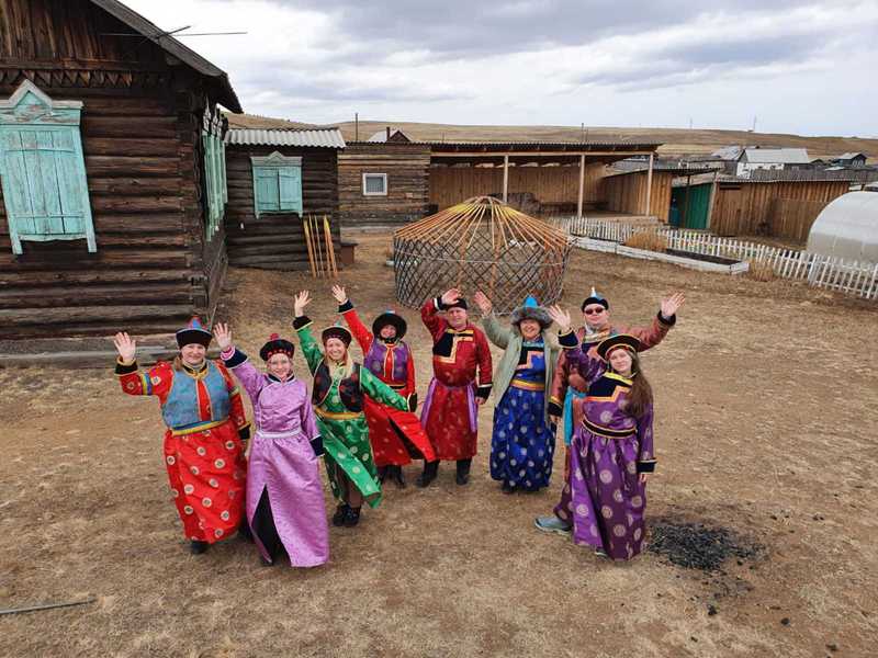 «В гостях у семьи бурят»